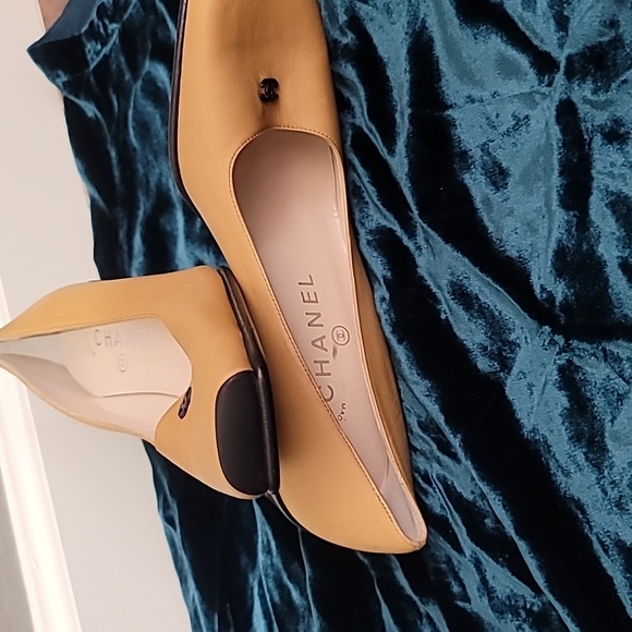 Chanel Shoes size 6 - Picture 8 of 9